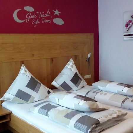 Gasthof-Hotel Dilger Rattenberg Bagian luar foto