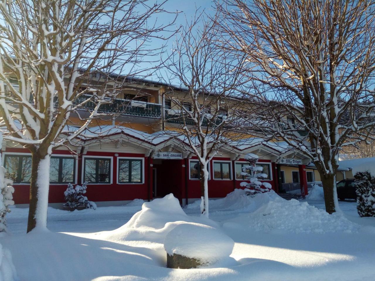 Gasthof-Hotel Dilger Rattenberg Bagian luar foto